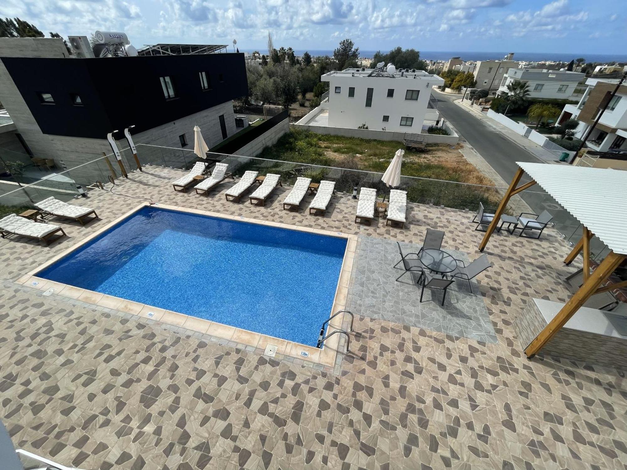 Arf Apartments - With Jacuzzi At The Complex Emba Экстерьер фото