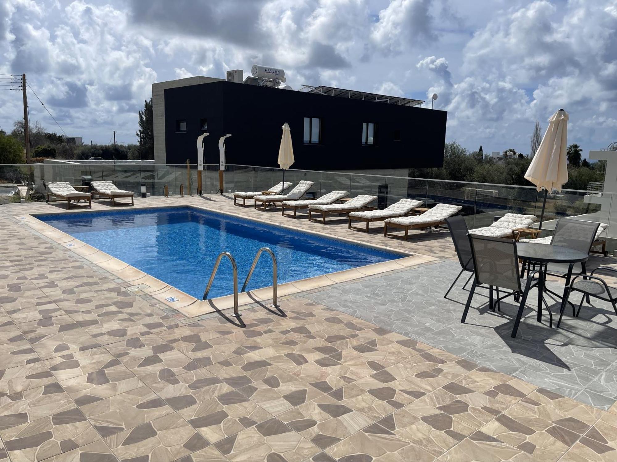 Arf Apartments - With Jacuzzi At The Complex Emba Экстерьер фото
